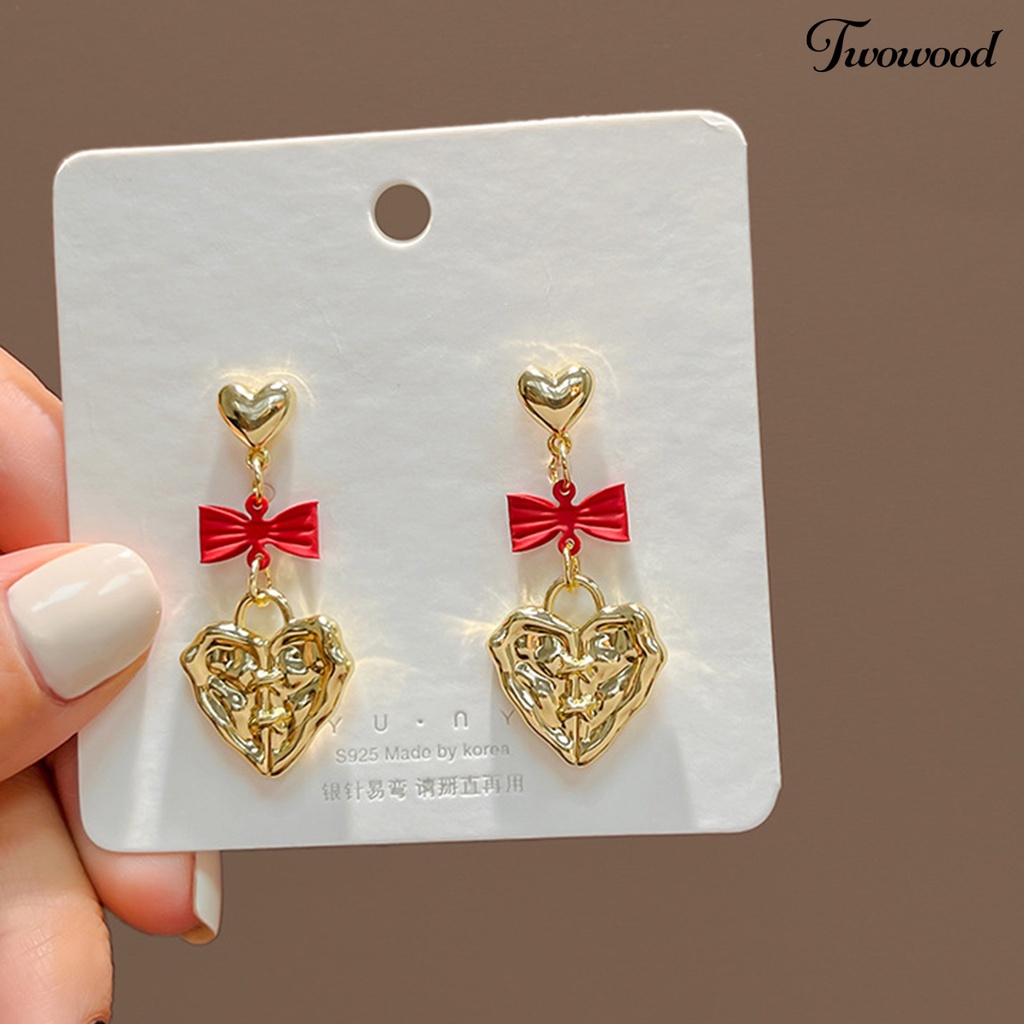 Twowood 1pasang Drop Earrings Personality Ikatan Simpul Gaya Korea Retro Embossment Cinta Hati Stud Earrings Perhiasan Aksesori