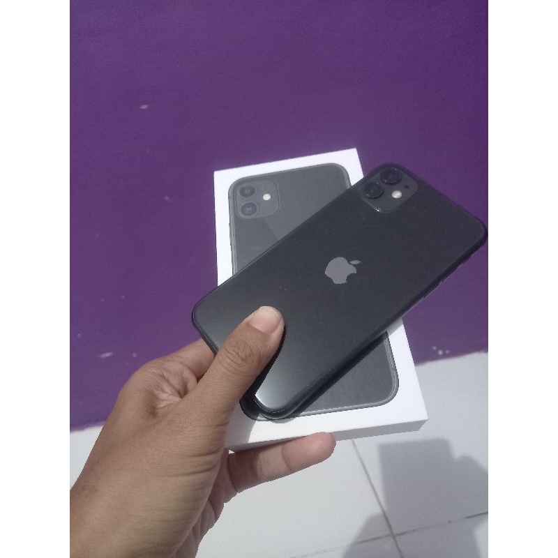 iPhone 11 128gb resmi ibox dan versi 64GB bekas garansi resmi ibox indonesia ya hp Second Seken mura