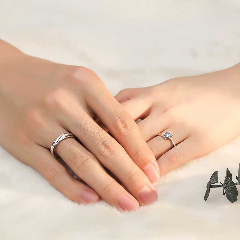 Classics Berlian Kristal Perak Baja Titanium Pasangan Pria Wanita Fashion Perhiasan Pernikahan Pertunangan Rings Adjustable Size