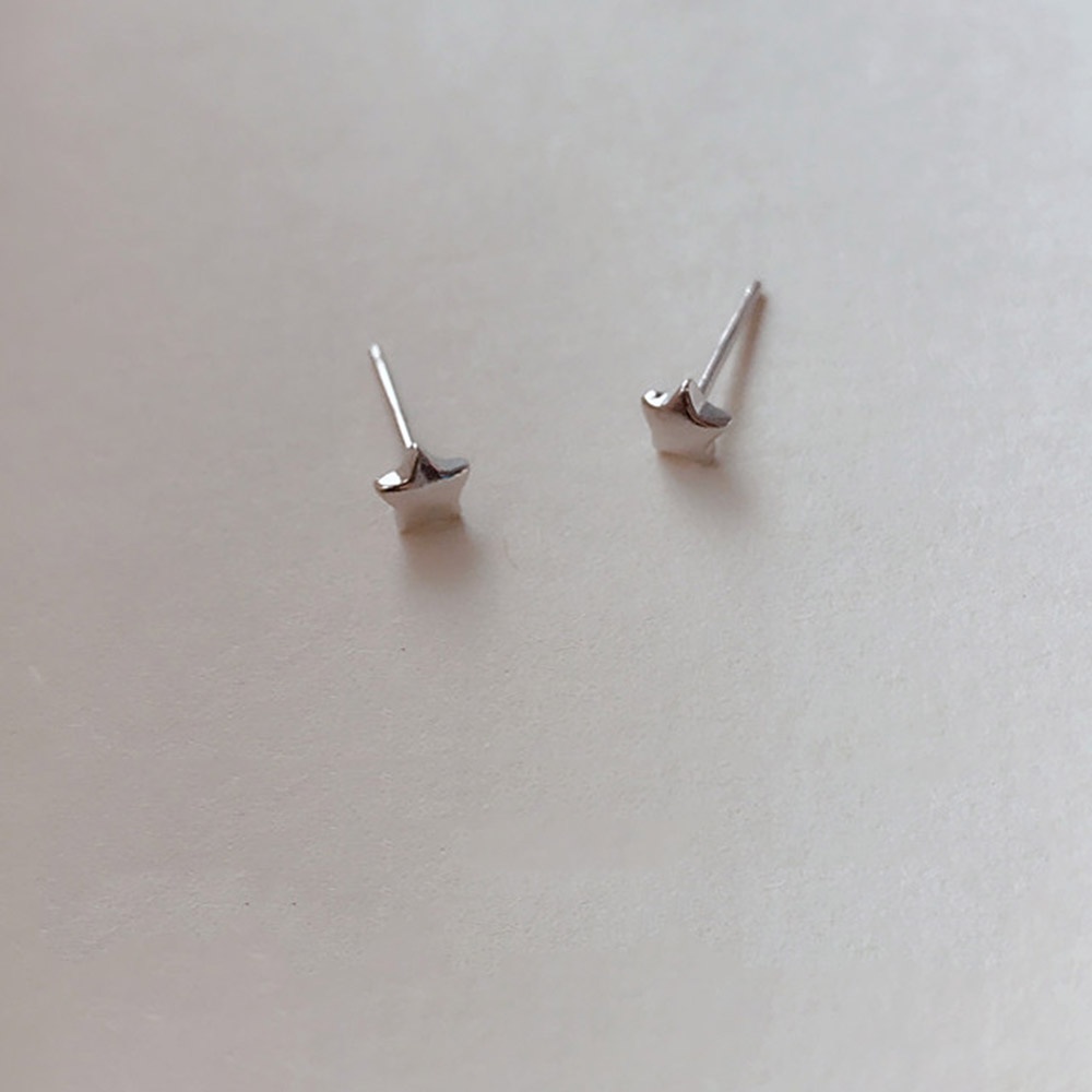 Anting Tusuk Bintang Kecil Mini Kecil Lapis Silver Minimalis Untuk Wanita Perhiasan Tindik Telinga Lucu