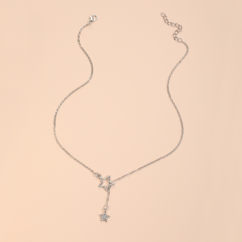 Fashion Dan Gaya Desain Sederhana Dengan Liontin Bintang Berujung Lima Berlian Kalung Pendek Rantai Tulang Selangka1