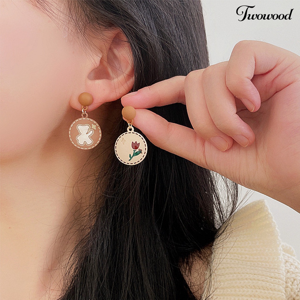 Twowood 1pasang Anting Menjuntai Gaya Jepang Warna Senada Bulat Lucu Retro Hadiah Fashion Perhiasan Kartun Beruang Bunga Mawar Telinga Studs Untuk Pacaran