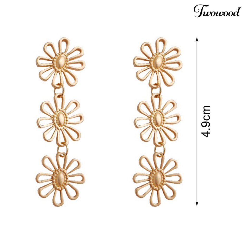 Twowood 1pasang Anting Pejantan Vintage Panjang Temperamen Berongga Keluar Geometris Hias Hadiah Wanita Gadis Bunga Liontin Drop Earrings Perhiasan Untuk Pakaian Sehari-Hari