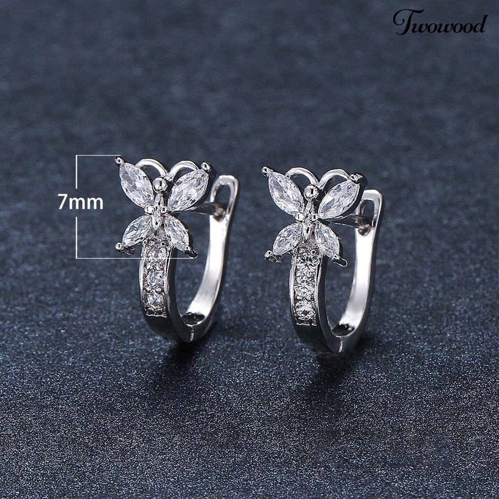 Twowood 1pasang Anting Hoop Vintage Pendek Gaya Pastoral Shiny Cubic Zirconia Hias Hadiah Valentine Wanita Butterfly Shaped Menjuntai Earrings Perhiasan Gadis