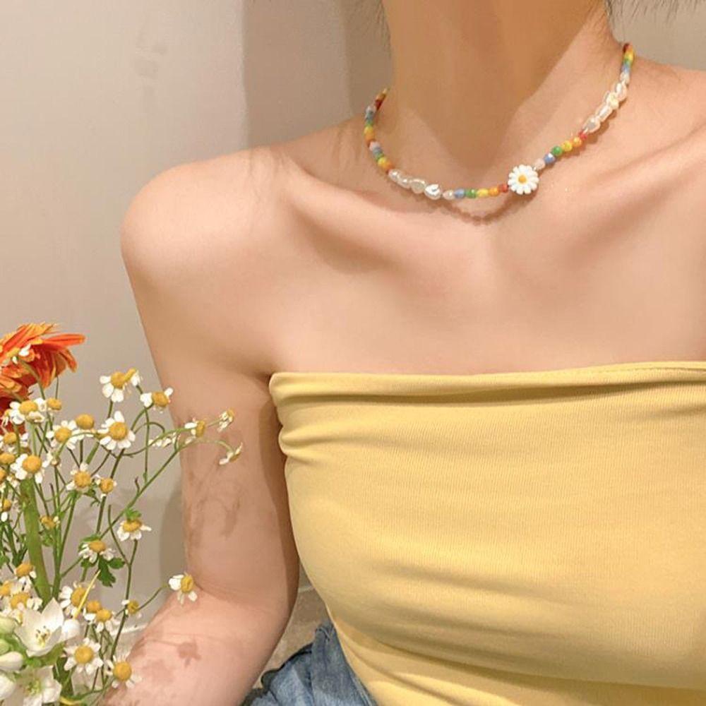 Agustina Wanita Kalung Pesona Manis Halus Rantai Klavikula Mutiara Imitasi Niche Desain Daisy Choker Gadis Gelang
