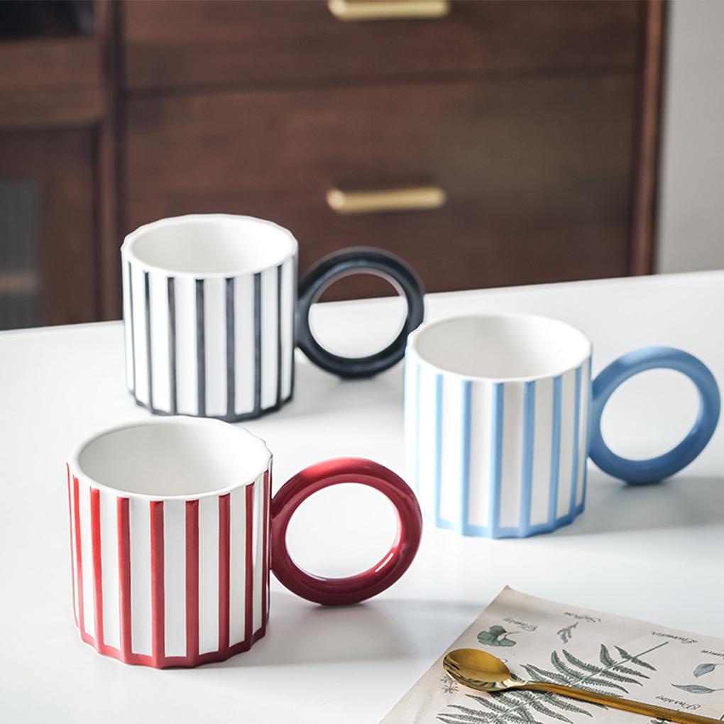 Cangkir Air Keramik Motif Garis Mug Kopi Susu Dengan Pegangan Minum Teh Jus Cangkir Botol Hadiah Rumah Indoor Kantor Cafe
