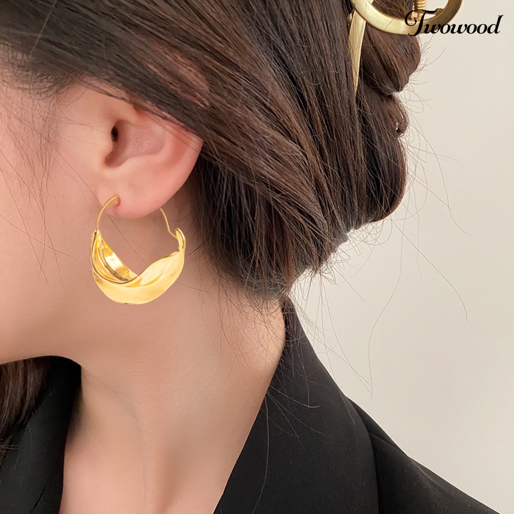 Twowood 1pasang Anting Hoop Tidak Teratur Vintage Berlebihan Bright Luster Lipit Hias Hadiah Wanita Keranjang Bunga Menjuntai Anting Perhiasan Untuk Perjamuan