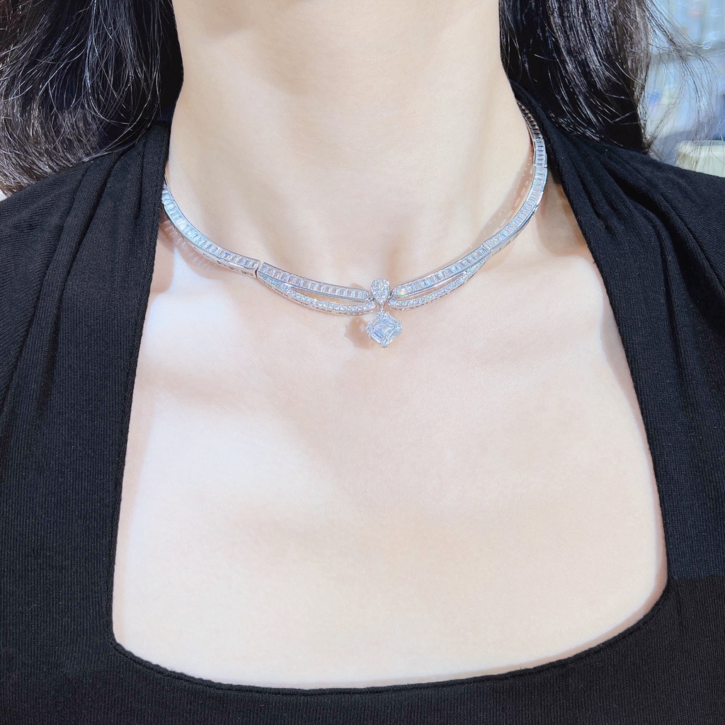 Goldkingdom Fashion Perhiasan Aksesoris Ready Stock Industri Berat Ringan Mewah T Square Berlian Kalung Briliant Semua Langit Bintang Karbon Tinggi Berlian Kalung Choker
