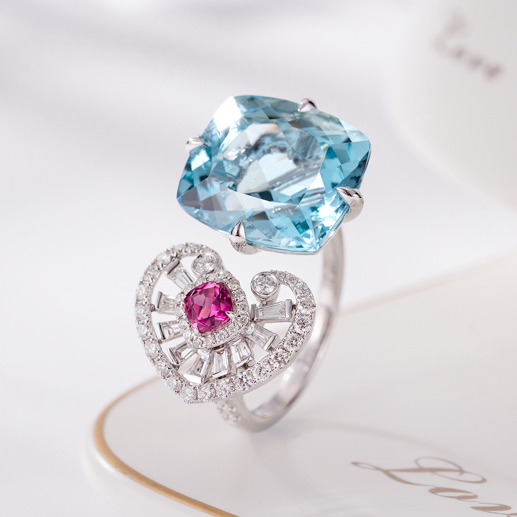 Aksesoris Perhiasan Fashion Goldkingdom Ready Stock Desain Niche Sangat Merawat. Cincin Warna-Warni Berlian Karbon Tinggi Aquamarine Ladies &amp;#039; Model.