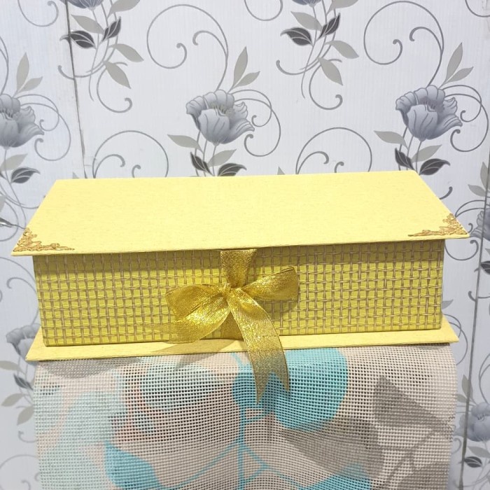 

⭐BISA COD⭐ Kotak Kado/Gift Box Exclusive Wallpaper Vinly Hijau Kombinasi 2&Sudut