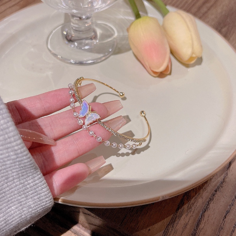 AY(CN) Gelang Kupu-Kupu Simple Double-layer Gelang Emas Kristal Mutiara Elegan Untuk Aksesoris Perhiasan Wanita