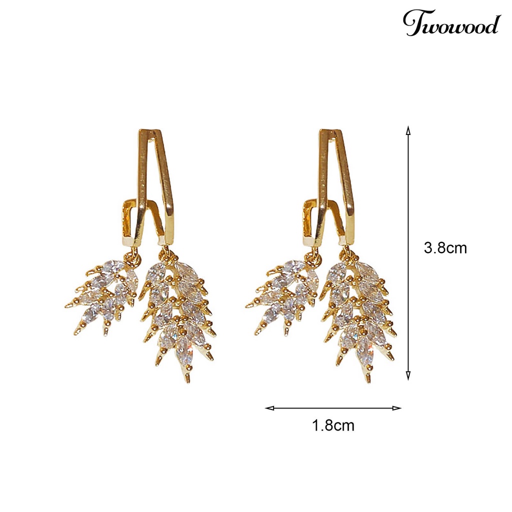 Twowood 1pasang Wanita Anting Bentuk Geometris Liontin Electroplating Warna Emas Kepribadian Berdandan Fashion Item Fashion Daun Faux Zircon Drop Earrings Aksesoris Pakaian