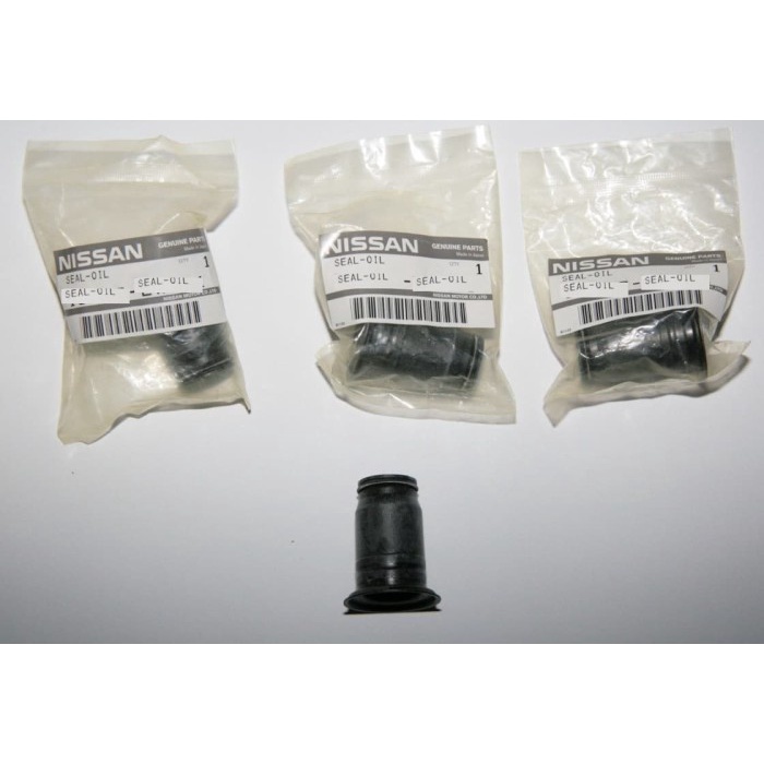 SNGE Frontier ZD30 Oil Seal Injector Diesel Injection Pump 100 ORI NISSAN