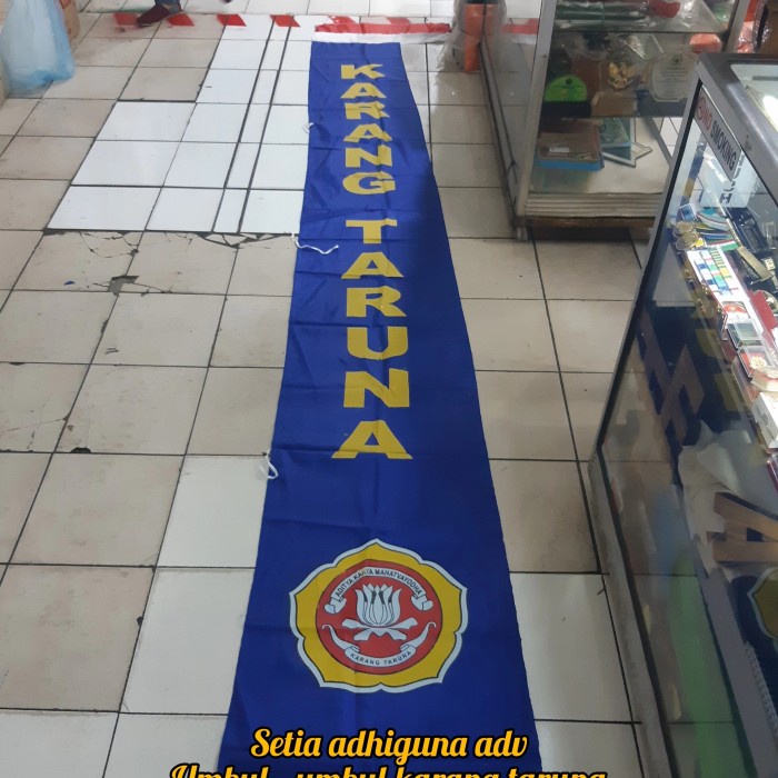 umbul - umbul karang taruna