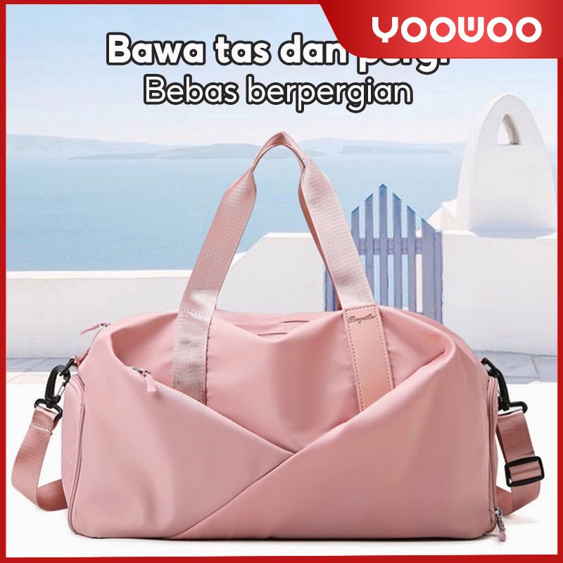 Tas travel / Tas olahraga / tas selempang / tas badminton