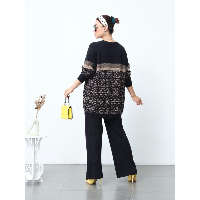 One Set Knit Meywa Jumbo - 2306.01.019