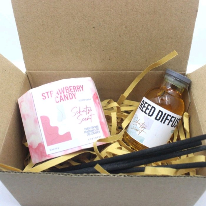 

Hampers Lebaran natal imlek small gift candle diffuser 30 ml