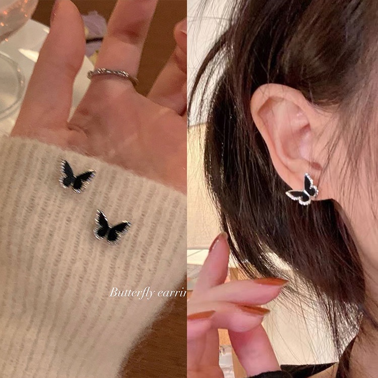 AY(CN) Anting Tusuk Kupu-Kupu Hitam Berkilau Elegan Untuk Wanita Aksesoris Perhiasan Simple