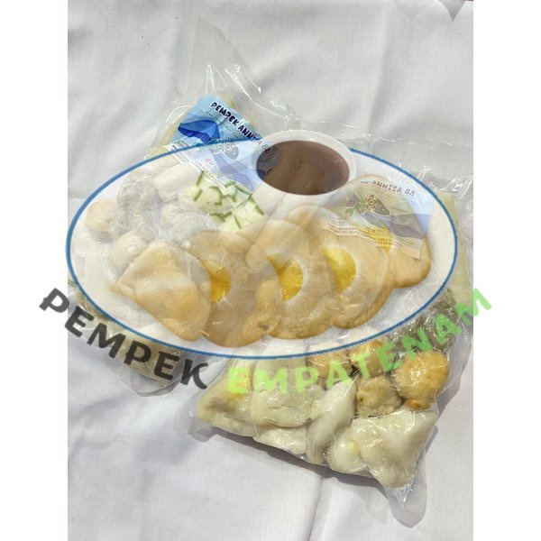 

Pempek Ikan Pempek Ikan Tengiri Pempek Ikan Asli Palembang Pempek Ikan Frozen