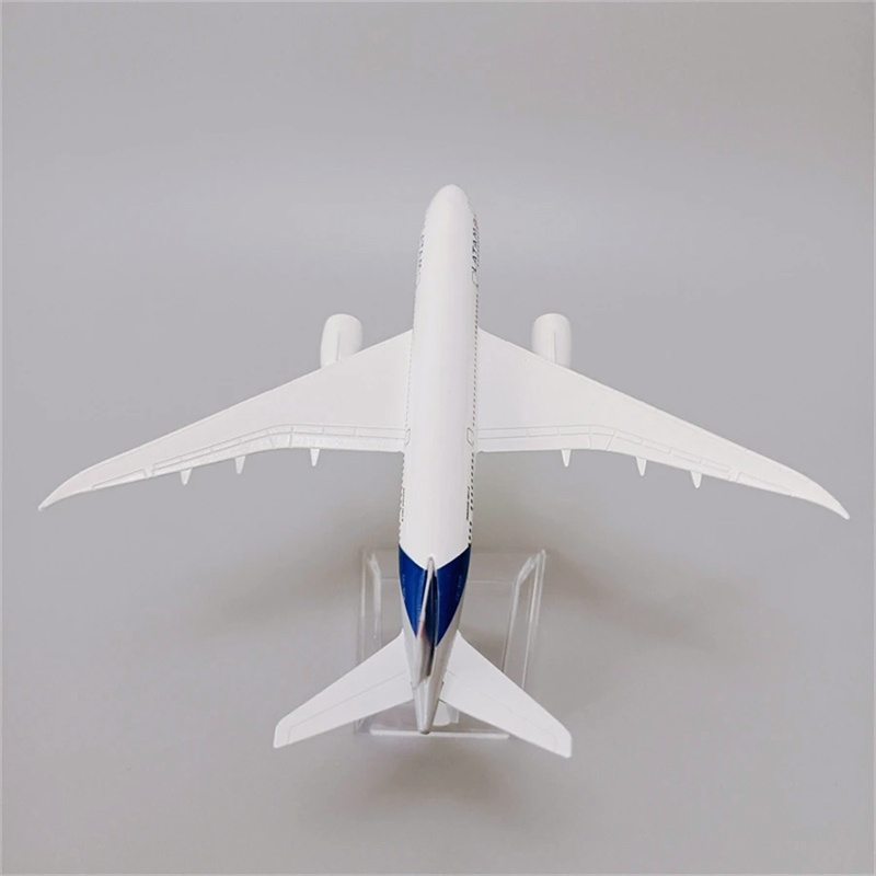 LATAM Airlines Boeing 787 Aircraft Model South America B787 Alloy Diecast Airplane Plane Aviation Collection