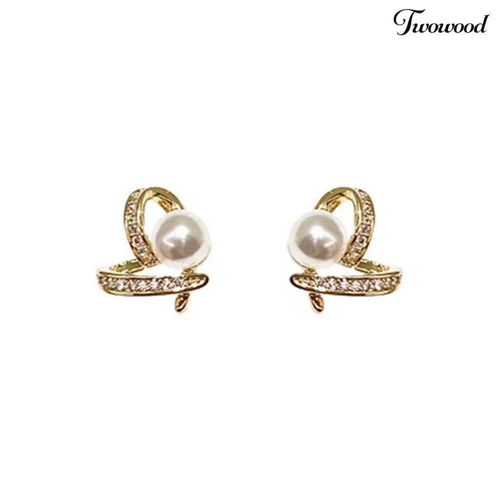 Twowood 1pasang Ear Studs Elegan Berbentuk Hati Berlian Imitasi Mengkilap Hias Berkilau Berdandan Hadiah Wanita Mutiara Imitasi Stud Earrings Perhiasan Aksesori Fashion