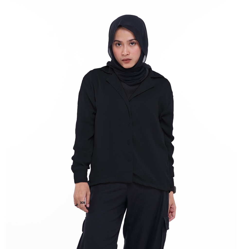 KEMEJA WANITA FRIDAY KILLER | REVEA BLACK