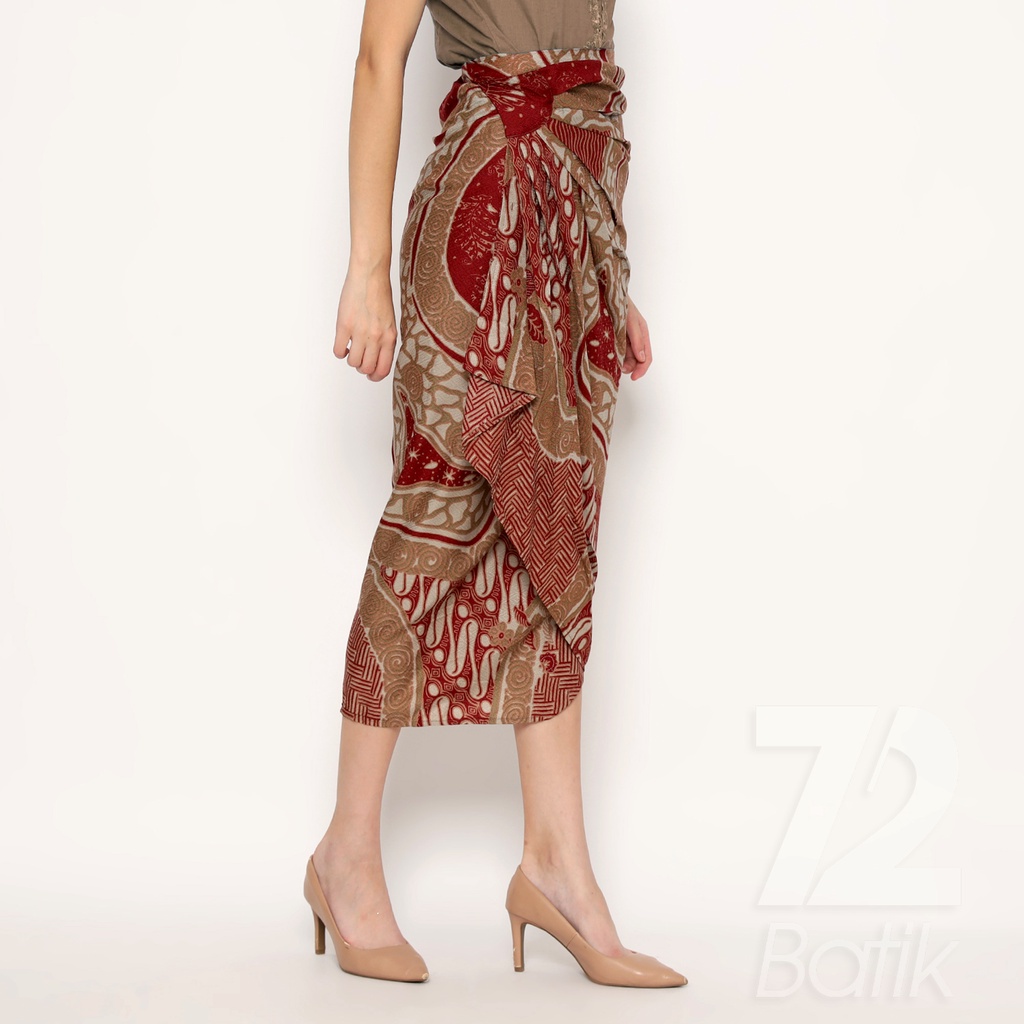 ROK BATIK SPAN Jena Skirt Lilit Kebaya Instan Modern Motif Parang Roll Warna Merah Maroon 723236 Cap 72 - Rok Batik Lilit Bawahan Skirt Kamen Kebaya Songket Batik Panjang Plisket Span Instan Jadi Bali Lembaran Premium Modern Untuk Wanita Kondangan