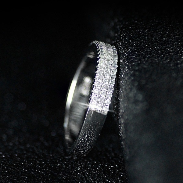 Goldkingdom Fashion Perhiasan Aksesoris Ready Stock Klasik Tiga Baris Cincin Berlian Eropa Dan Amerika Mikro Bertatahkan Mosang Berlian Pertunangan Pesta Cincin Perempuan