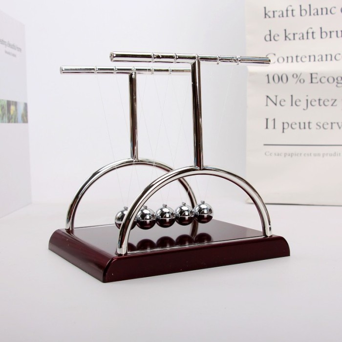 Pajangan Hiasan Meja Balance Ball Pendulum NewTon Bola Seimbang Magnet