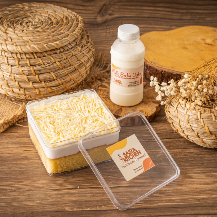 

Terlaris ✨ -Parcel /Hampers Lebaran Bakso goreng & Milk Bath Cake- 2.2.23