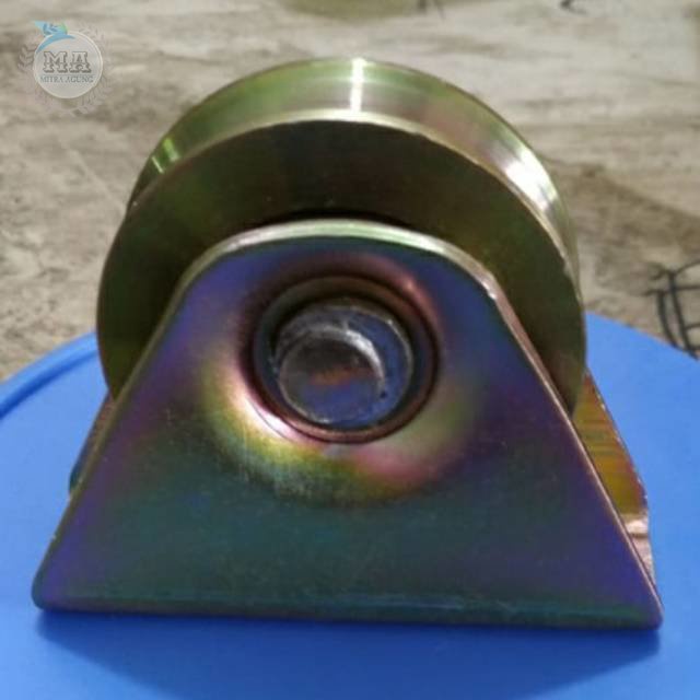 RODA PAGAR RUMAH 7CM - RODA BUBUT RODA BESI COR RODA PINTU GERBANG  7CM