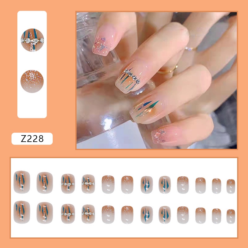 Divine 24 Pcs Kuku Palsu Dan Lem Fake Nail Art 3d Kuku Palsu Tahan Air 24 Pcs Kotak Free Lem