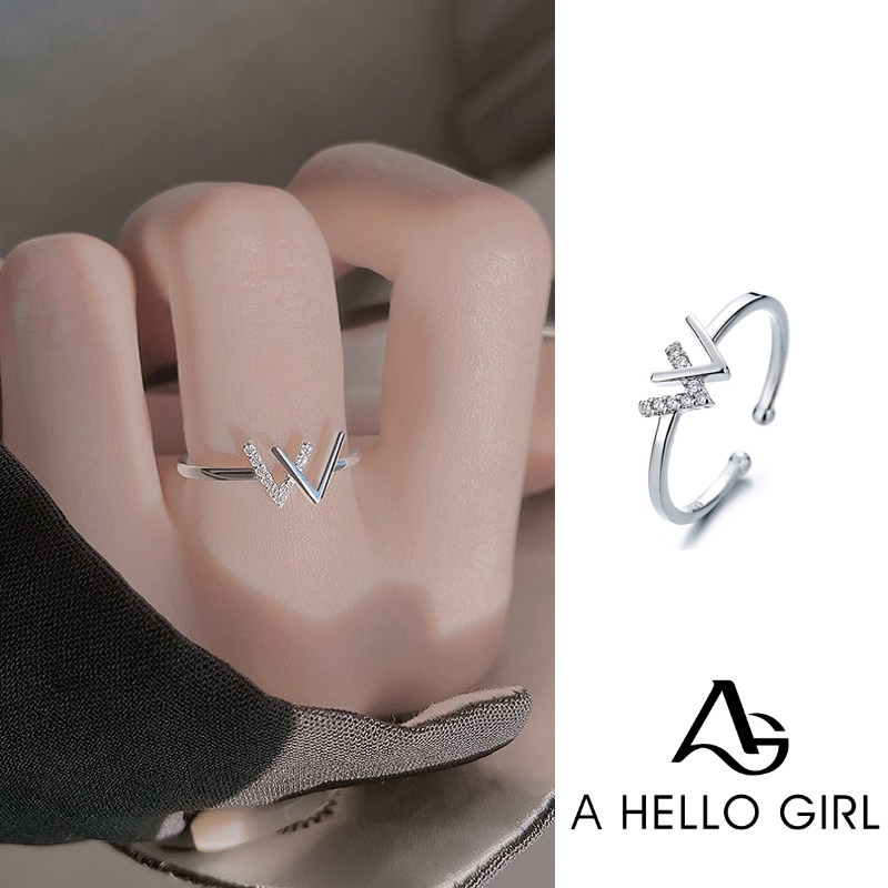 Cincin Model Terbuka Bahan Alloy Warna Silver Desain Huruf W Hias Berlian Imitasi Adjustable Untuk Wanita