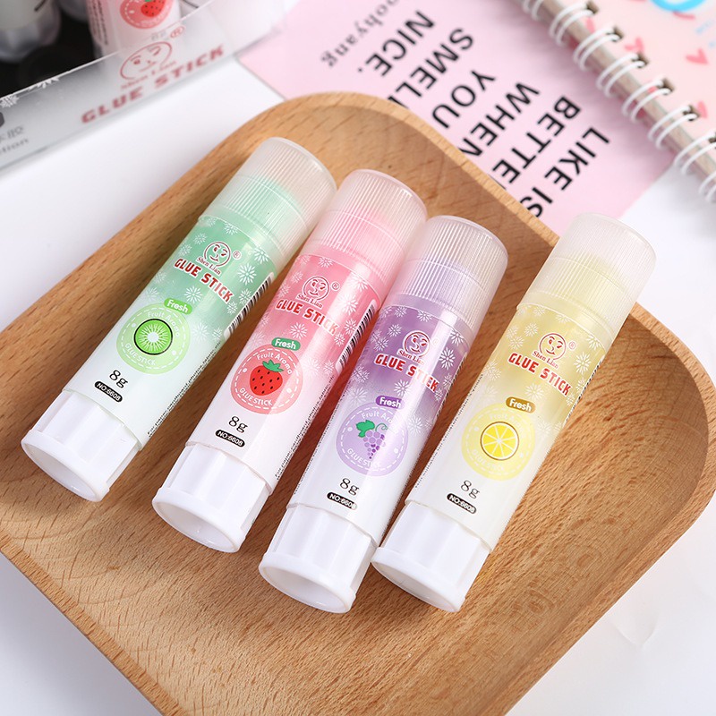 

Gannise 4pcs Lem Glue Stick Stik Kertas Putar Buah Buahan GN-ST0241