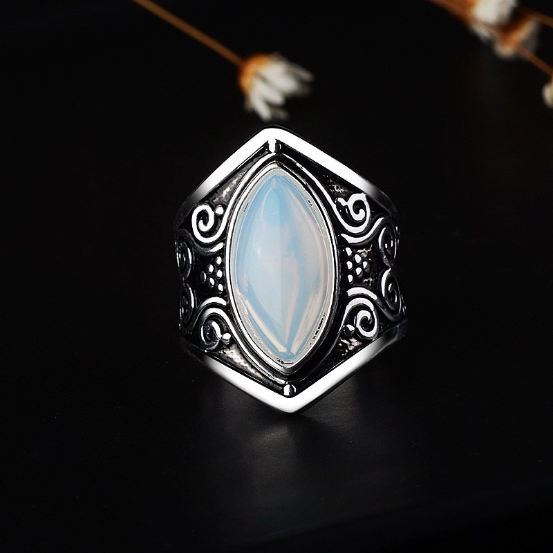 Goldkingdom Fashion Perhiasan Aksesoris Ready Stock Fashion Retro Moonstone Marcasite Cincin Punk Angin Berlebihan Perhiasan Tangan Di Eropa Dan Amerika.