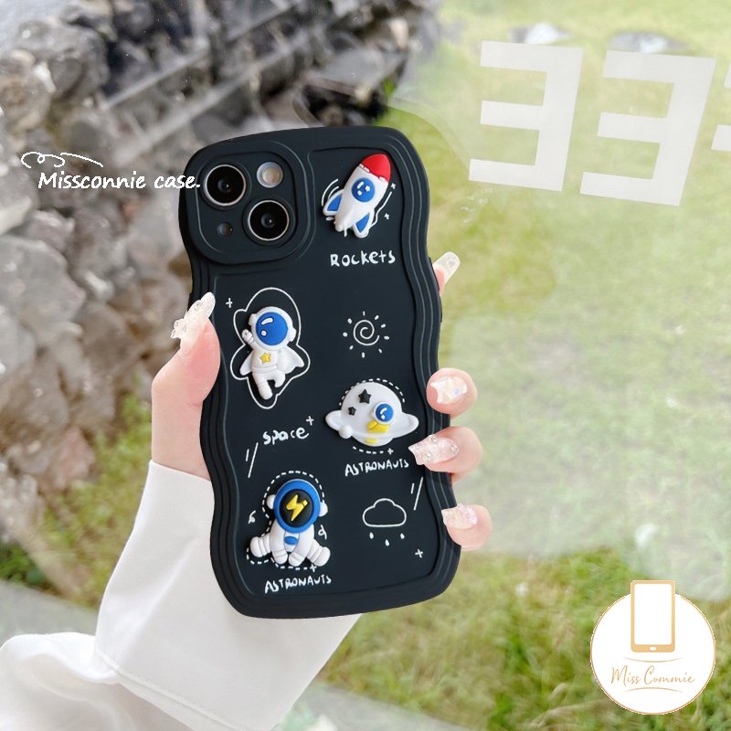 Case Redmi A1 12C 9 10A 10 9T 10C 9A A1+9C NFC Redmi Note11 9 8 11Pro 11s 10 10s 9s 10Pro Max PO CO X3 NFC Pro M3 Mi 11T Pro Kartun Boneka 3D Lucu Astronot Antariksa Sarung Tepi Wavy