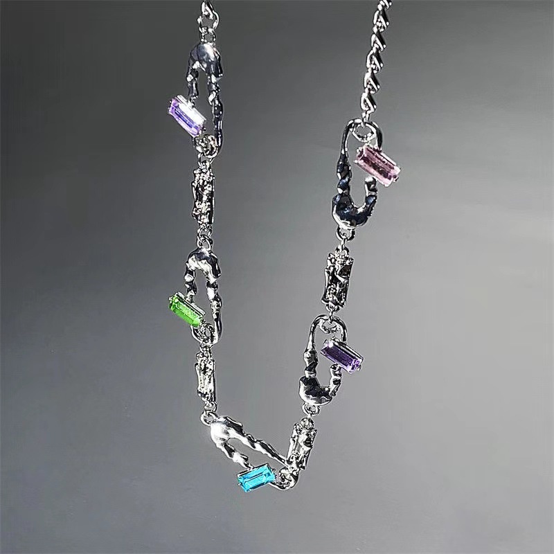 Girls Fashion Geometric Necklace Crystal Alloy Necklace