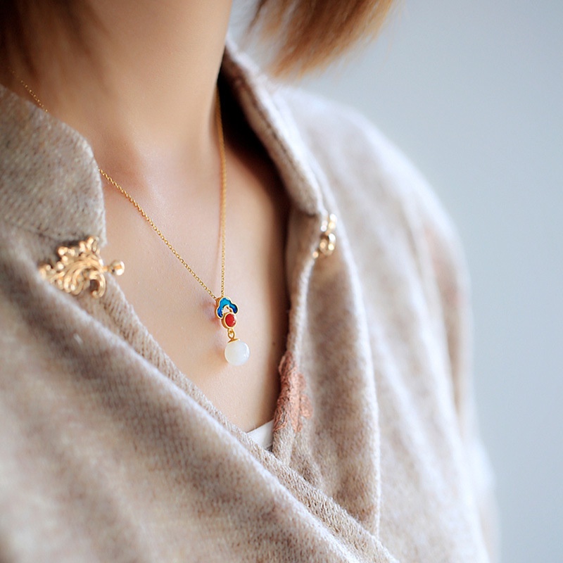 Goldkingdom Fashion Perhiasan Aksesoris Ready Stock Baru Asli Ginko Perancis Berlapis Emas Alami Hetian Giok Enamel Liontin Klavikula Perempuan Retro Gaya Cina Kalung.