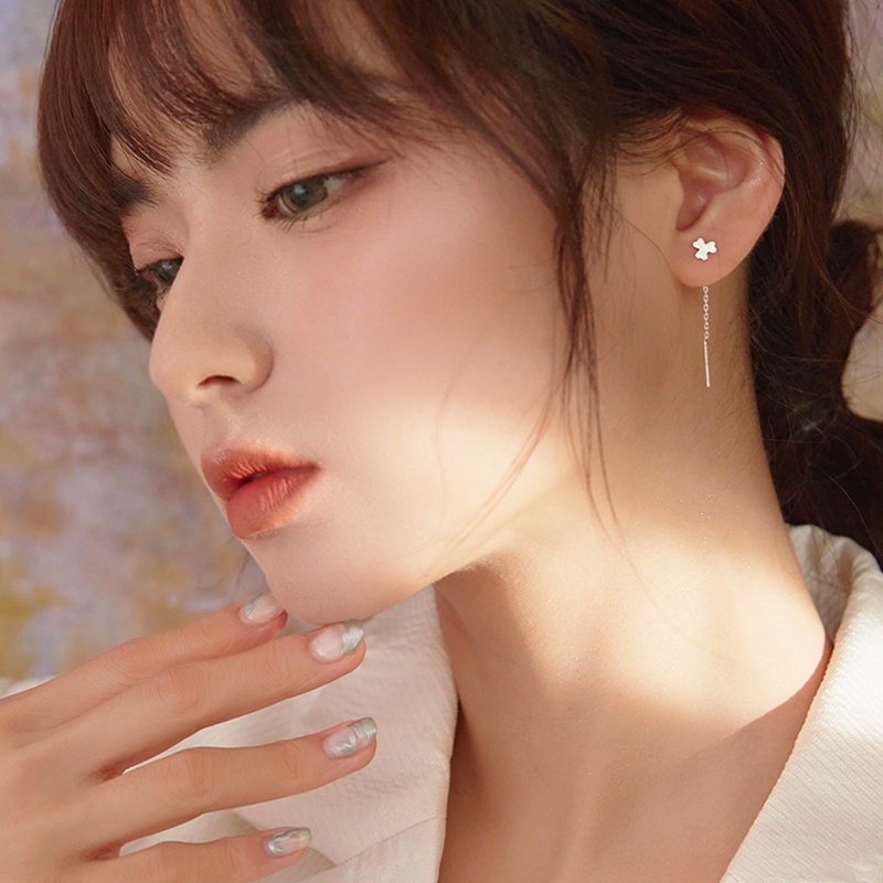 Papaozhu Elegan S925 Perak Good Luck Clover Menjuntai Anting Untuk Wanita Perempuan Gaya Daun Keberuntungan Drop Earring Temperamen Telinga Hiasan Harian