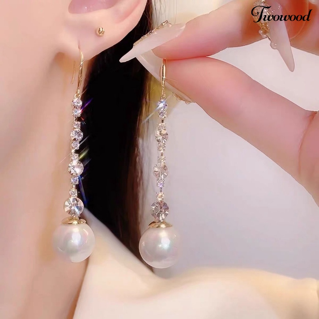 Twowood 1pasang Anting Menjuntai Berlian Imitasi Hias Mutiara Imitasi High Gloss Poles Geometris Berdandan Aksesori Anting Panjang Kait Drop Earrings Untuk Tanggal