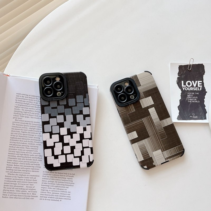 Fashion Black And White Diamond Soft Case HP iP iPhone 11 12 13 14 Pro Max 7 8 + Plus SE 2020 X XR SE 2020 XS Max Brown FTD Stripe Casing Apple