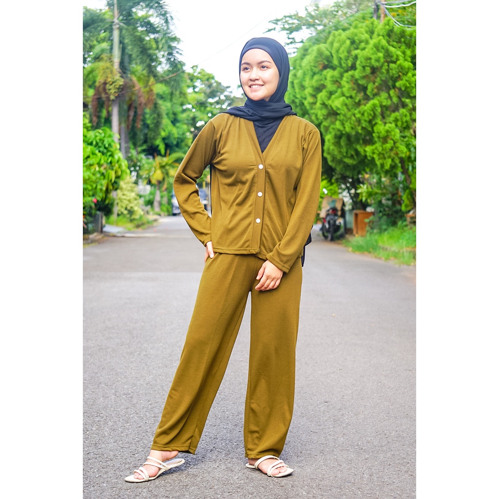 ilook | One Set Palermo | Setelan Rib Wanita Modern