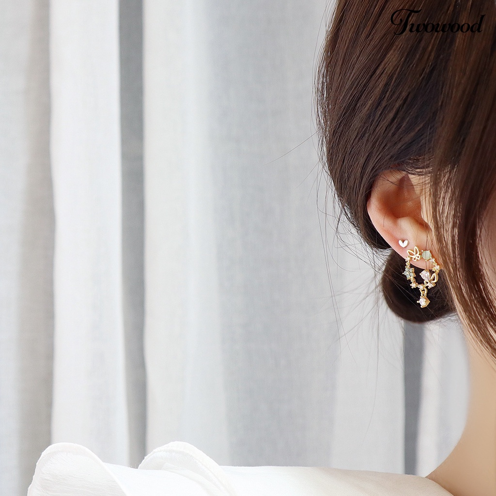 Twowood 1pasang Anting Menjuntai Glitter Garland Bentuk Temperamen Manis Bunga Kupu-Kupu Berlian Imitasi Stud Earrings Untuk Pacaran