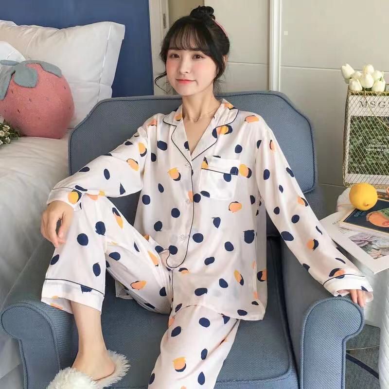 Shoegallery TG1537 Setelan Piyama Wanita Berkarakter Imort Baju Tidur Berkerah Lengan Dan Celana Panjang