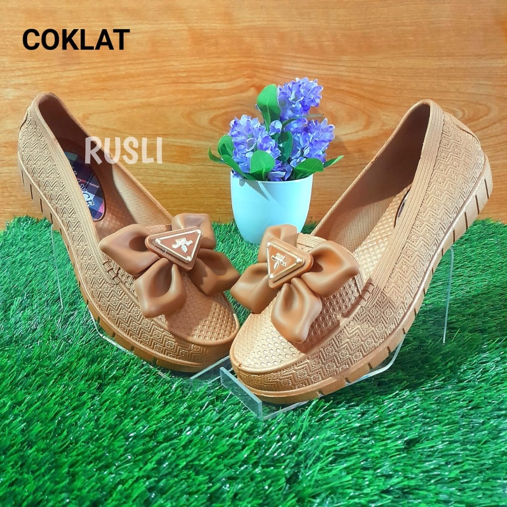 (COD) Sepatu Jelly Import Motif Pita Balance 2213