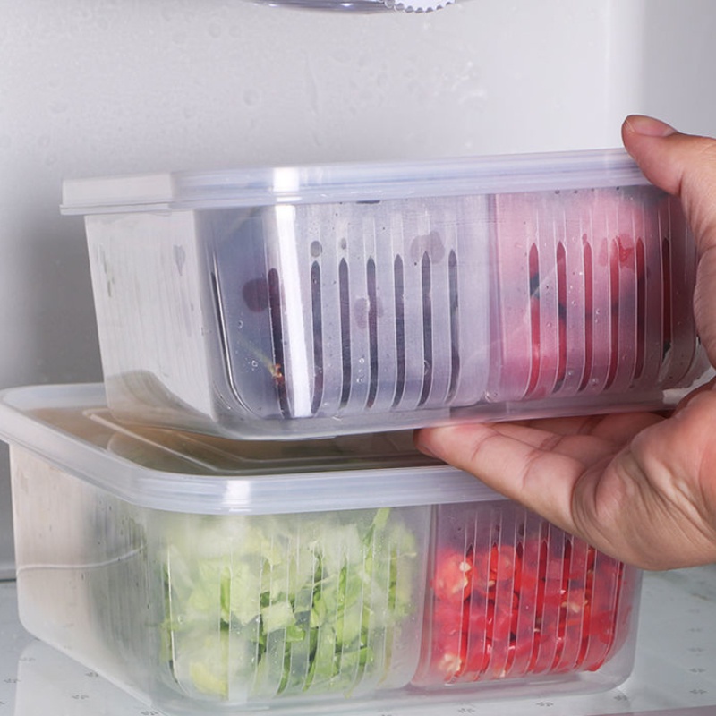 Tempat Penyimpanan Makanan dengan 4 Sekat dan Saringan untuk Buah dan Sayuran