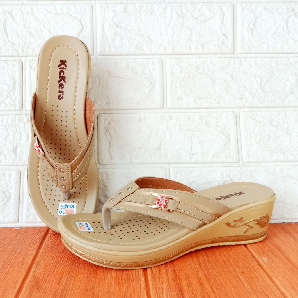 Sandal Wanita Jepit Wedges Melati Kickers mawar Hak 5cm Size 37-40 Krem Krem