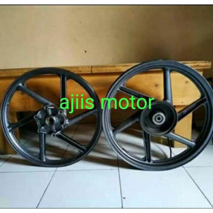 velg pelek racing DEPAN BELAKANG HONDA Megapro Primus ring18