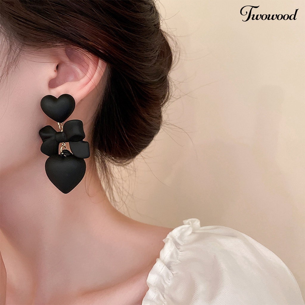 Twowood 1pasang Anting Tusuk Gothic Retro Berlebihan Elegan Hadiah Fashion Perhiasan Hati Hitam Ikatan Simpul Liontin Drop Earrings Untuk Pesta