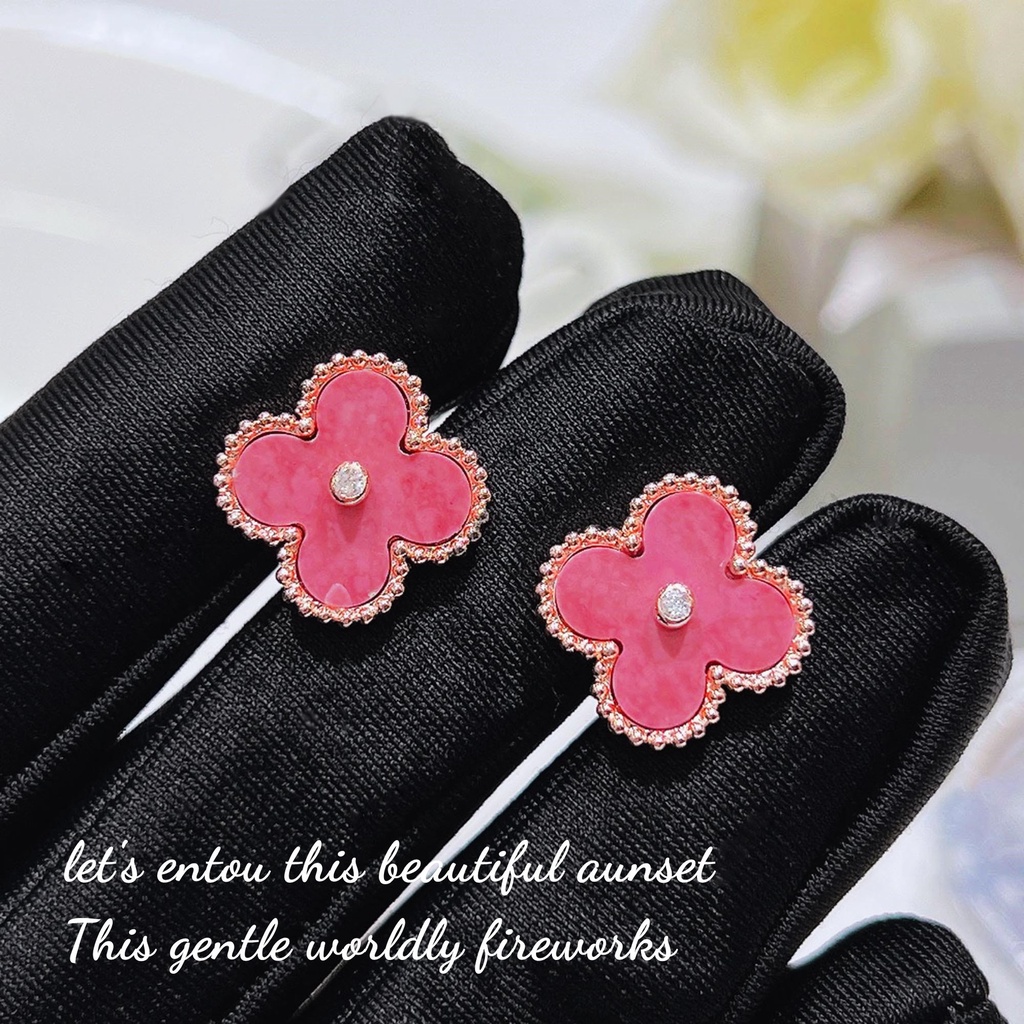 Goldkingdom Aksesoris Perhiasan Fashion Ready Stock Empat Daun Semanggi Cahaya Desain Niche Mewah Mawar Canggih Pejantan Telinga Perempuan